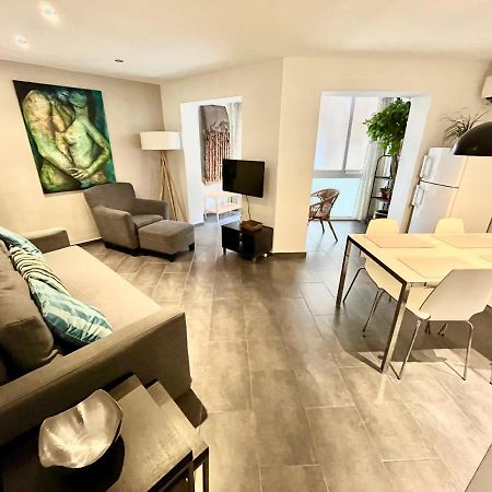 Gorgeous Apartment In Downtown Барселона Екстер'єр фото
