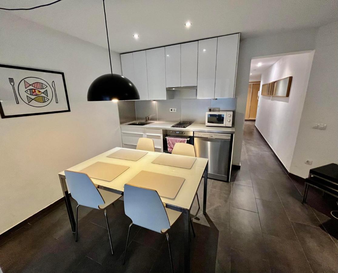 Gorgeous Apartment In Downtown Барселона Екстер'єр фото