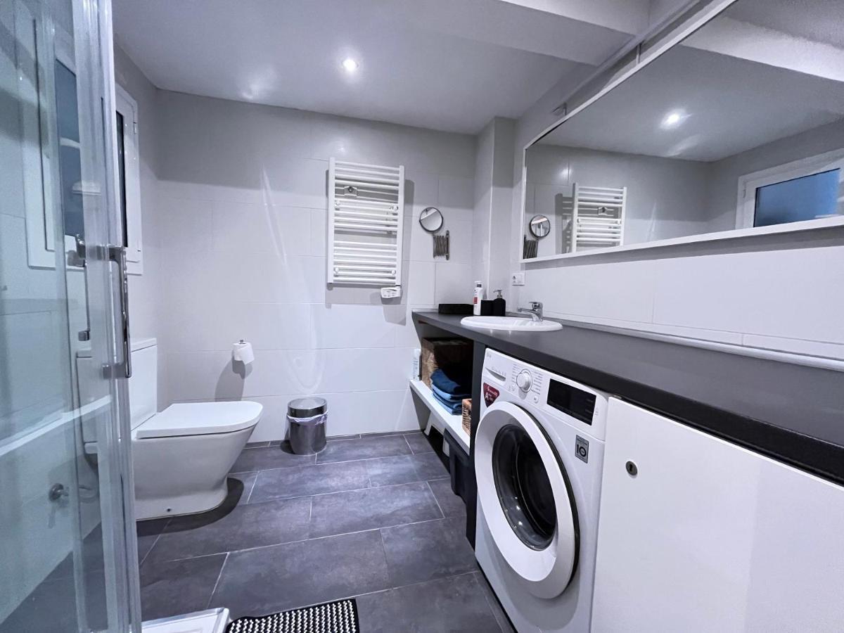 Gorgeous Apartment In Downtown Барселона Екстер'єр фото